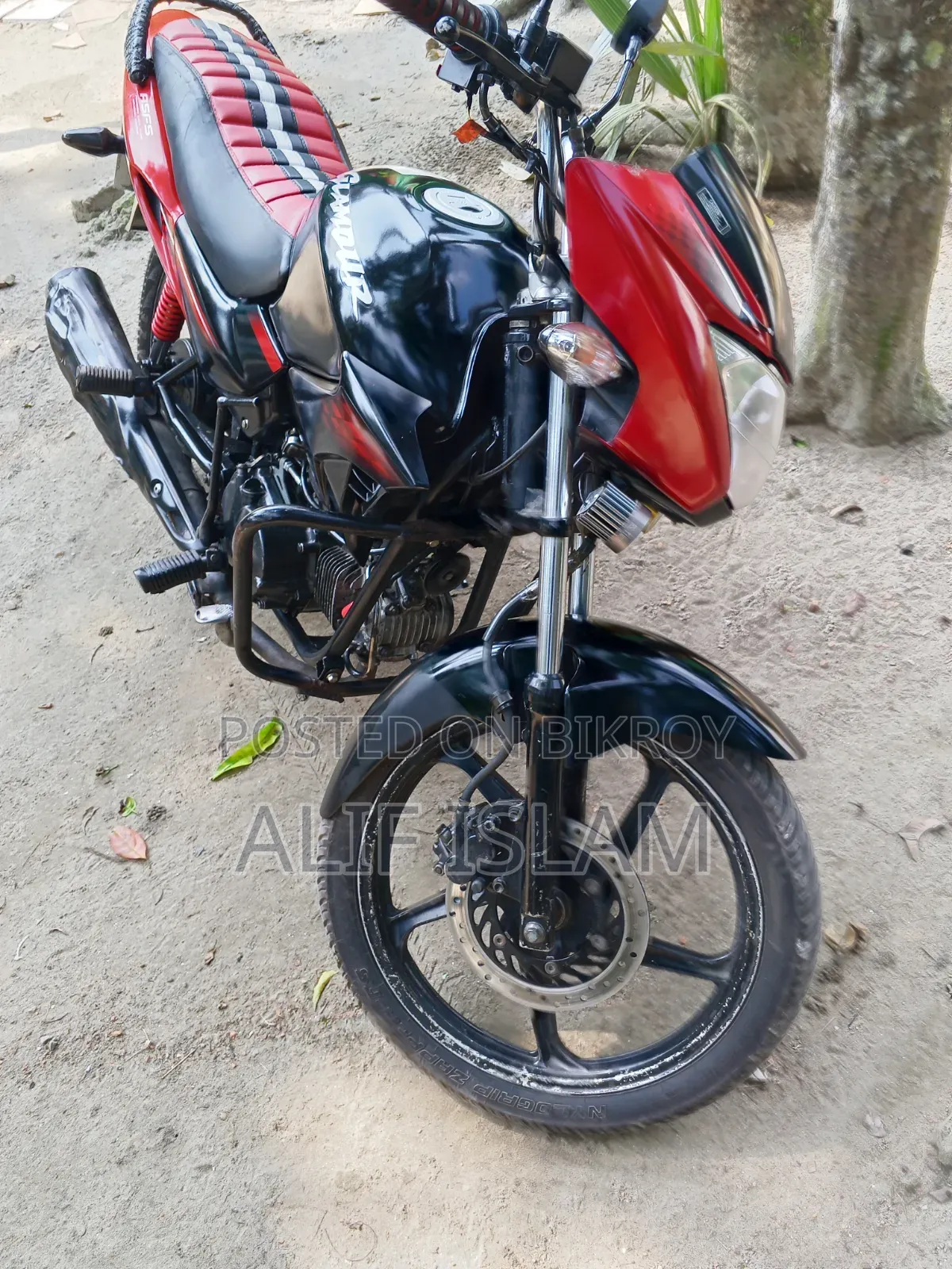 Hero Glamour 2018 Black