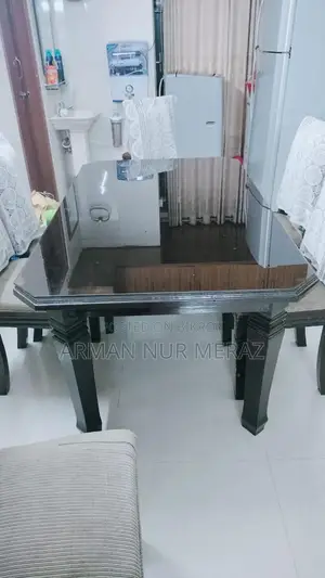 সেগুন কাঠের ডাইনিং টেবিল ৬টি চেয়ার সহ