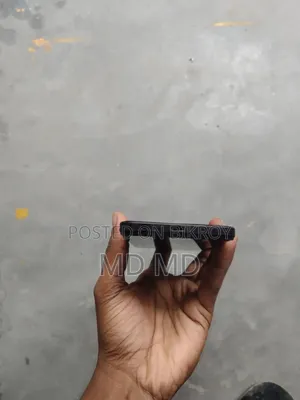 ভিভো ওয়াই১৮ ১২৮ জিবি রেড