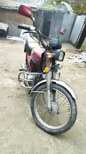 Honda 2013 Red