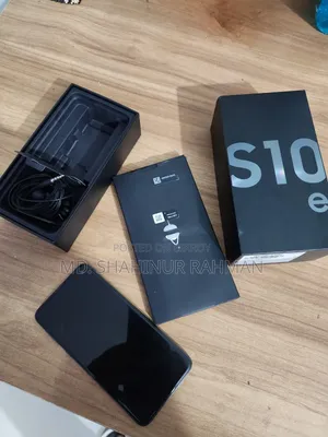 Samsung Galaxy S10e 128 GB Black