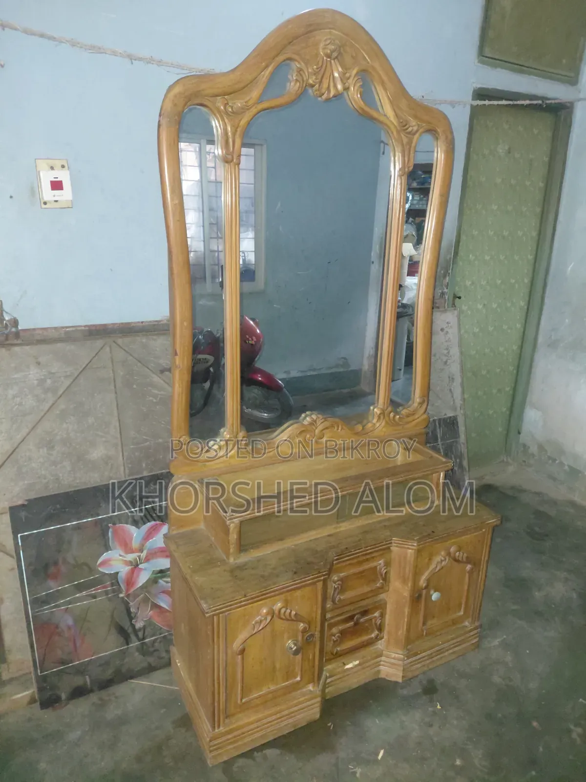 Dressing Table