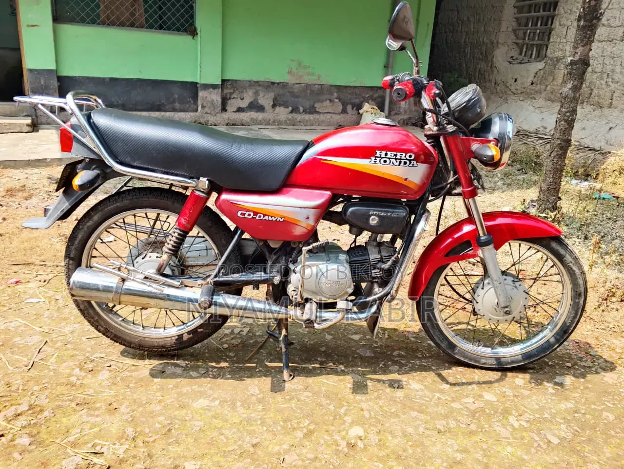 Honda 2006 Red