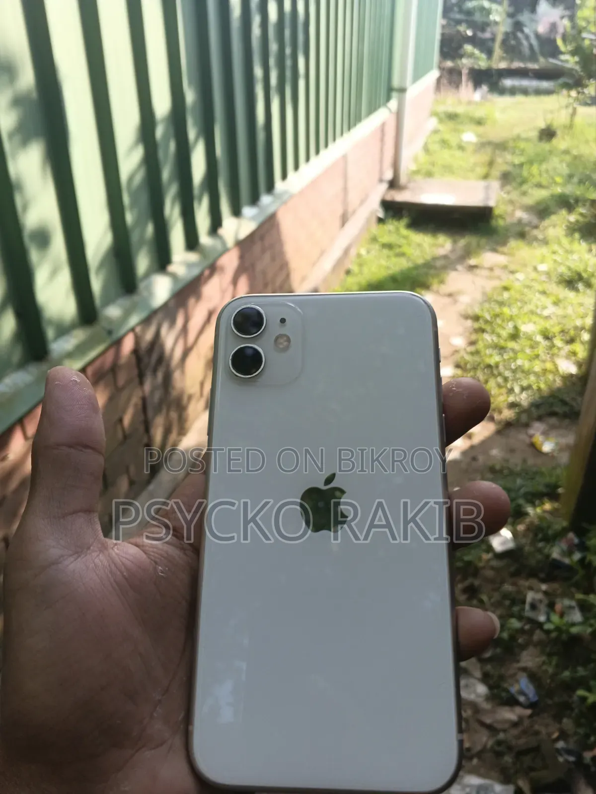 Apple iPhone 11 64 GB White