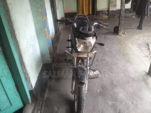 ইয়ামাহা ওয়াইবিআর ২০১০ ব্লু