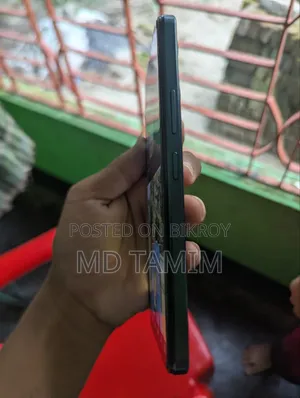 Vivo Y03t 64 GB Blue