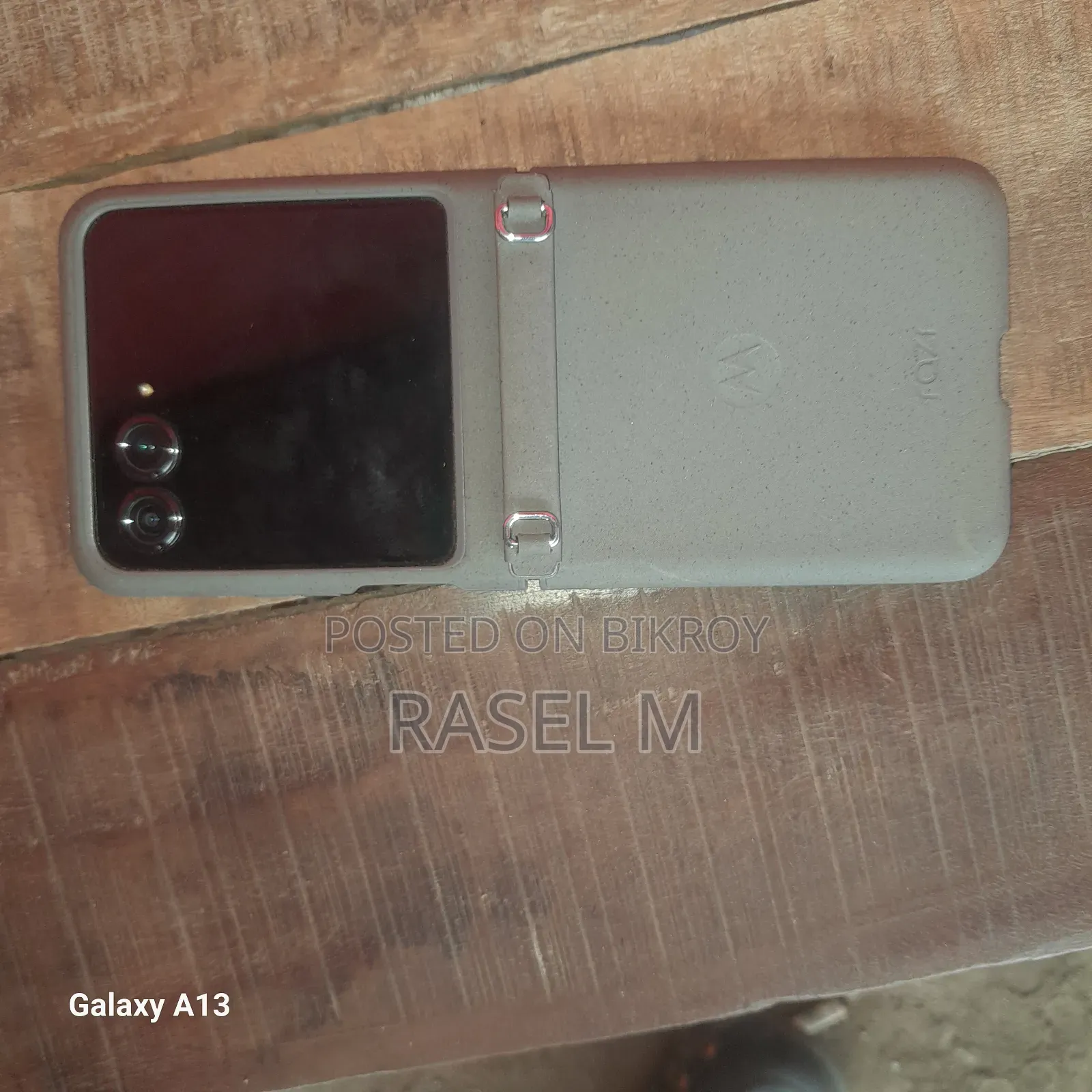 Motorola Razr 50 256 GB Gray