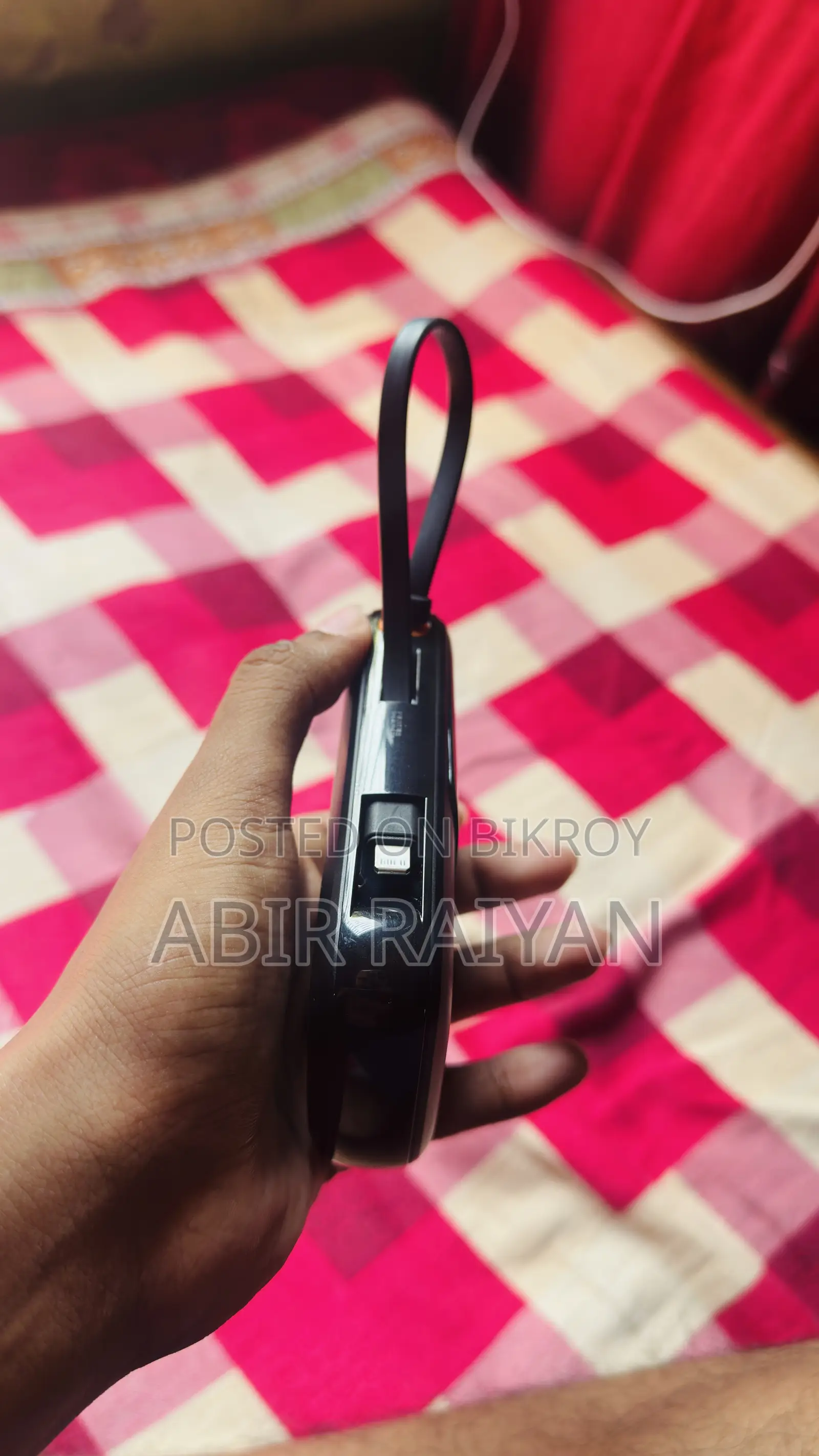 বেসিয়াস কিপাউ প্রো পাওয়ার ব্যাংক আইফোন এডিশন (২০ডব্লিউ) ১০০০০এমএএইচ