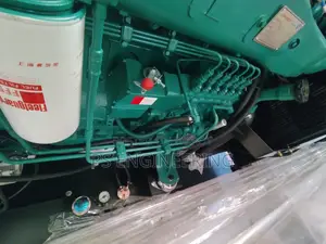 ব্র্যান্ড নিউ ৩০০ কেভিএ ল্যামবার্ট ডিজেল জেনারেটর - ওপেন টাইপ