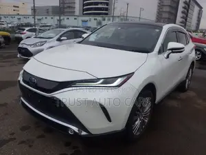 Toyota Harrier 2.5 Hybrid 2021 Pearl