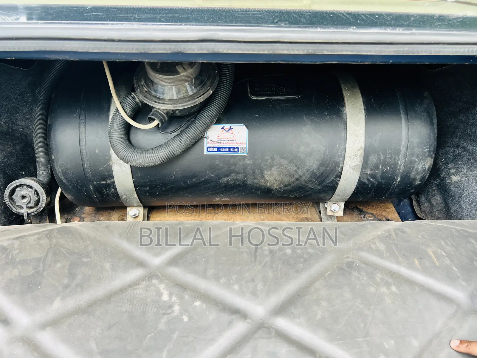 নিসান সানি ২০০৪ নীল