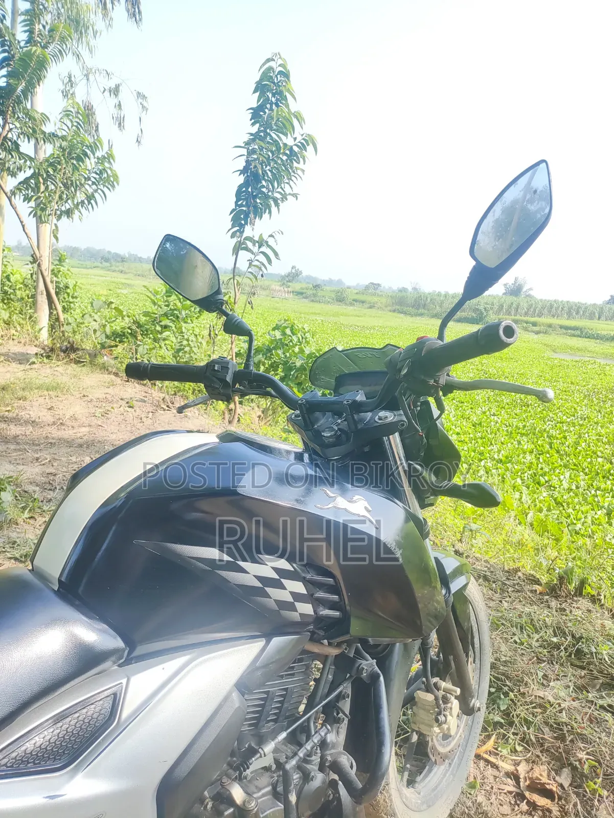 TVS Apache RTR 160 4V 2022 Black