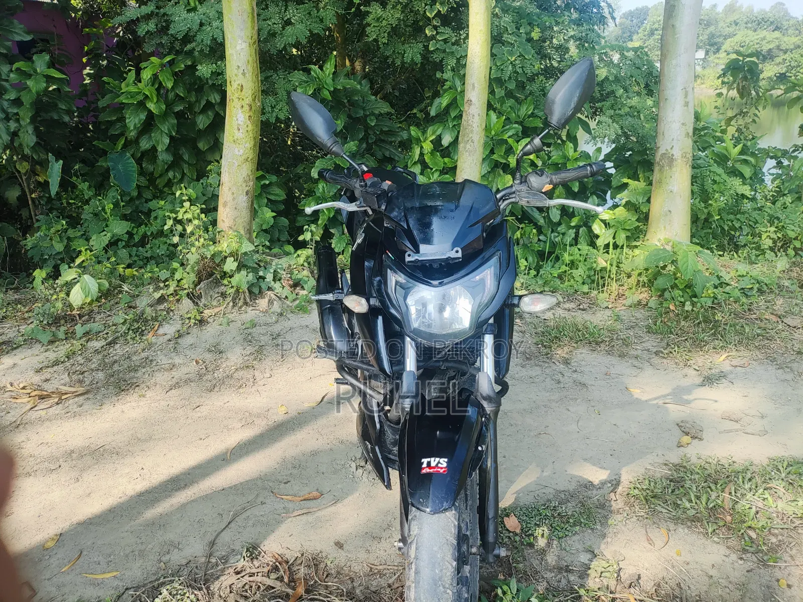 TVS Apache RTR 160 4V 2022 Black
