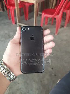 Apple iPhone 7 32 GB Black