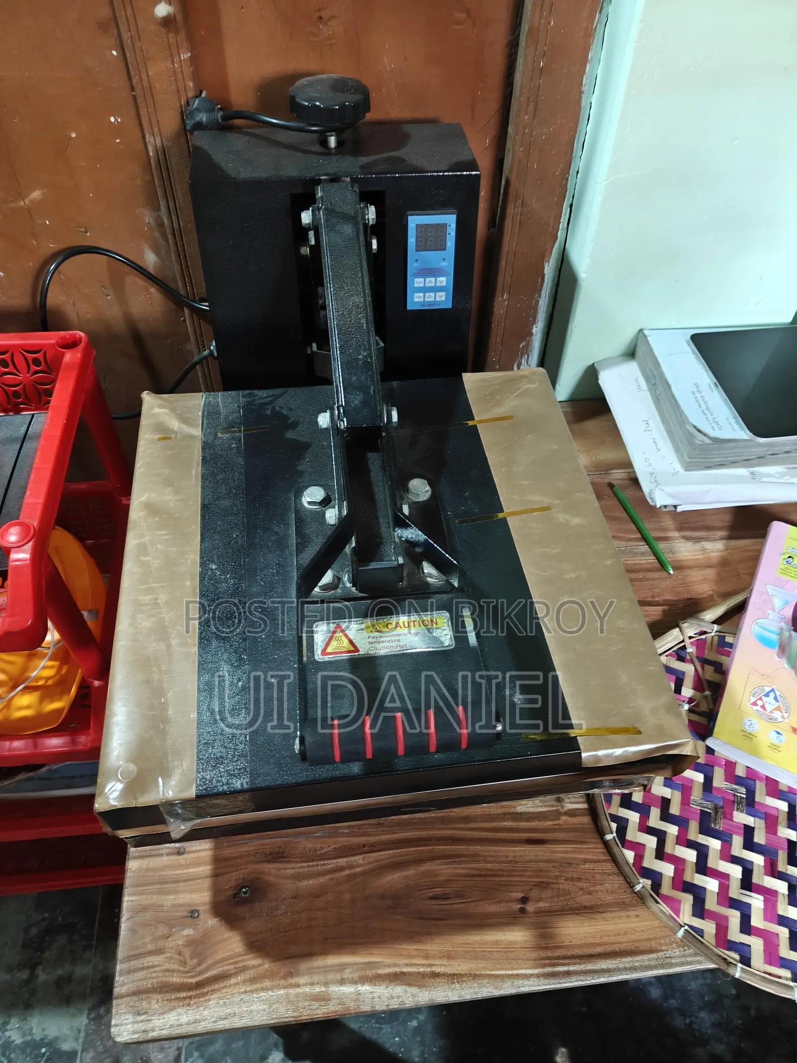 হিটপ্রেস মেশিন