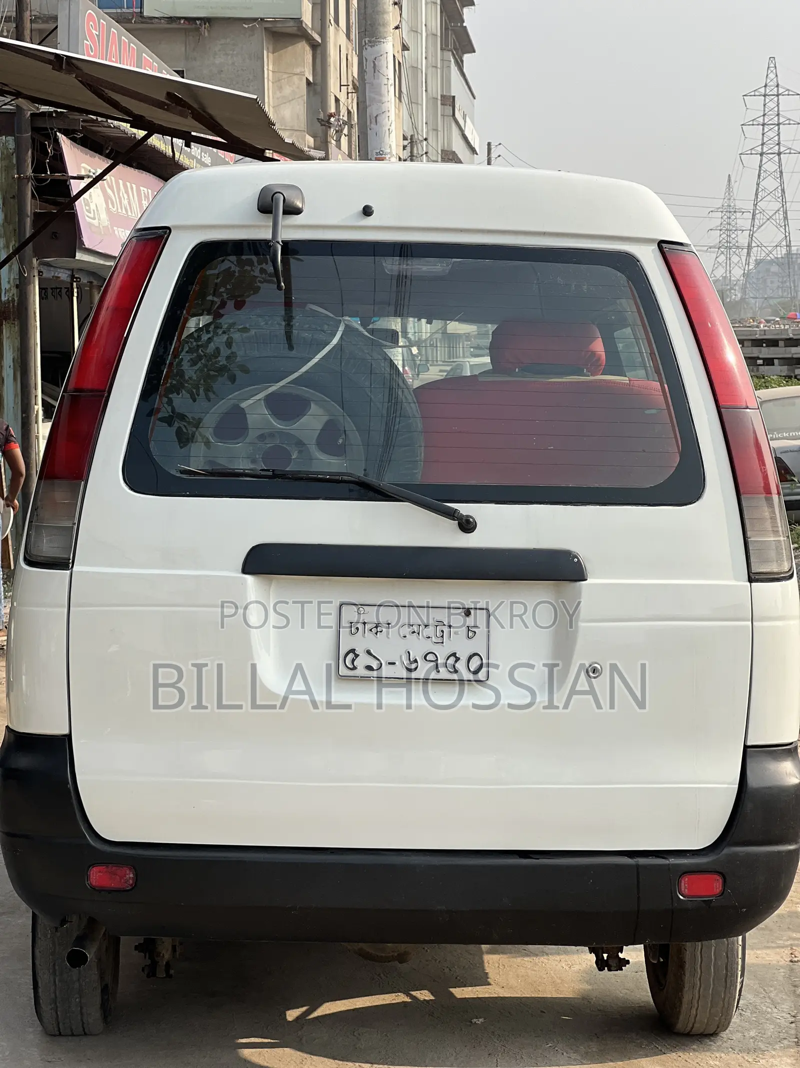 টয়োটা টাউনএস ২০০২ সাদা