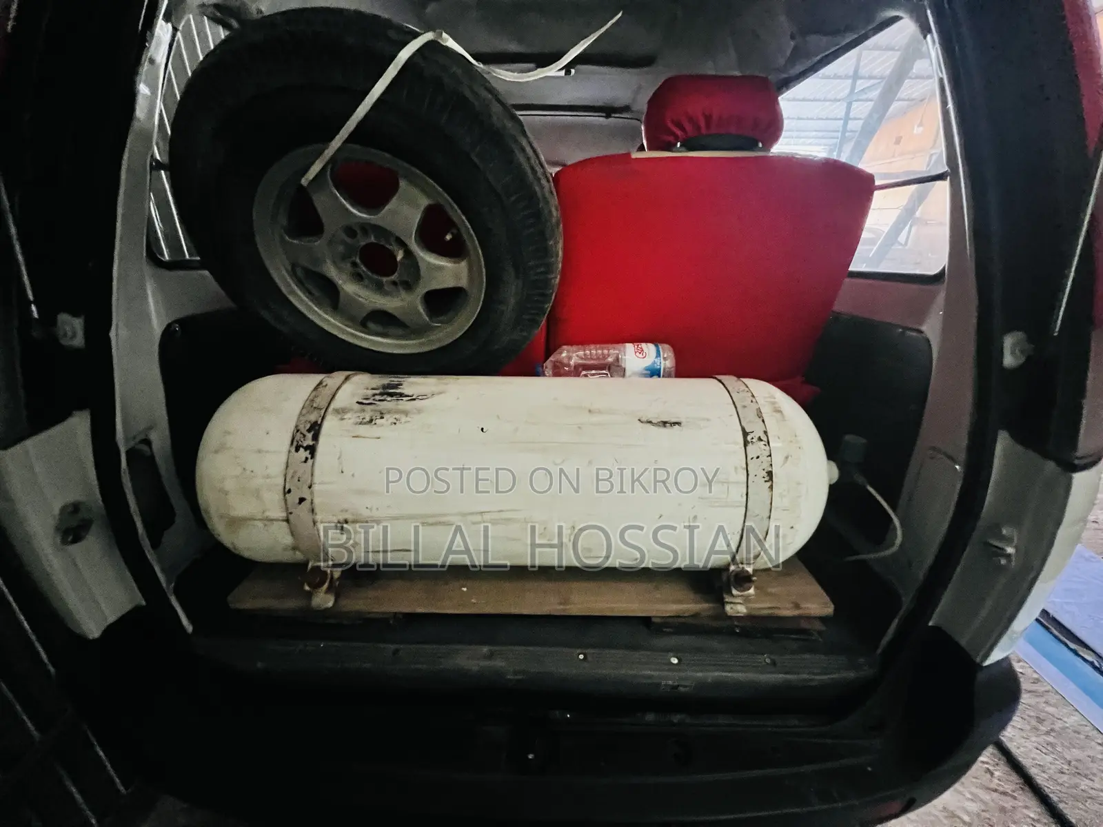 টয়োটা টাউনএস ২০০২ সাদা