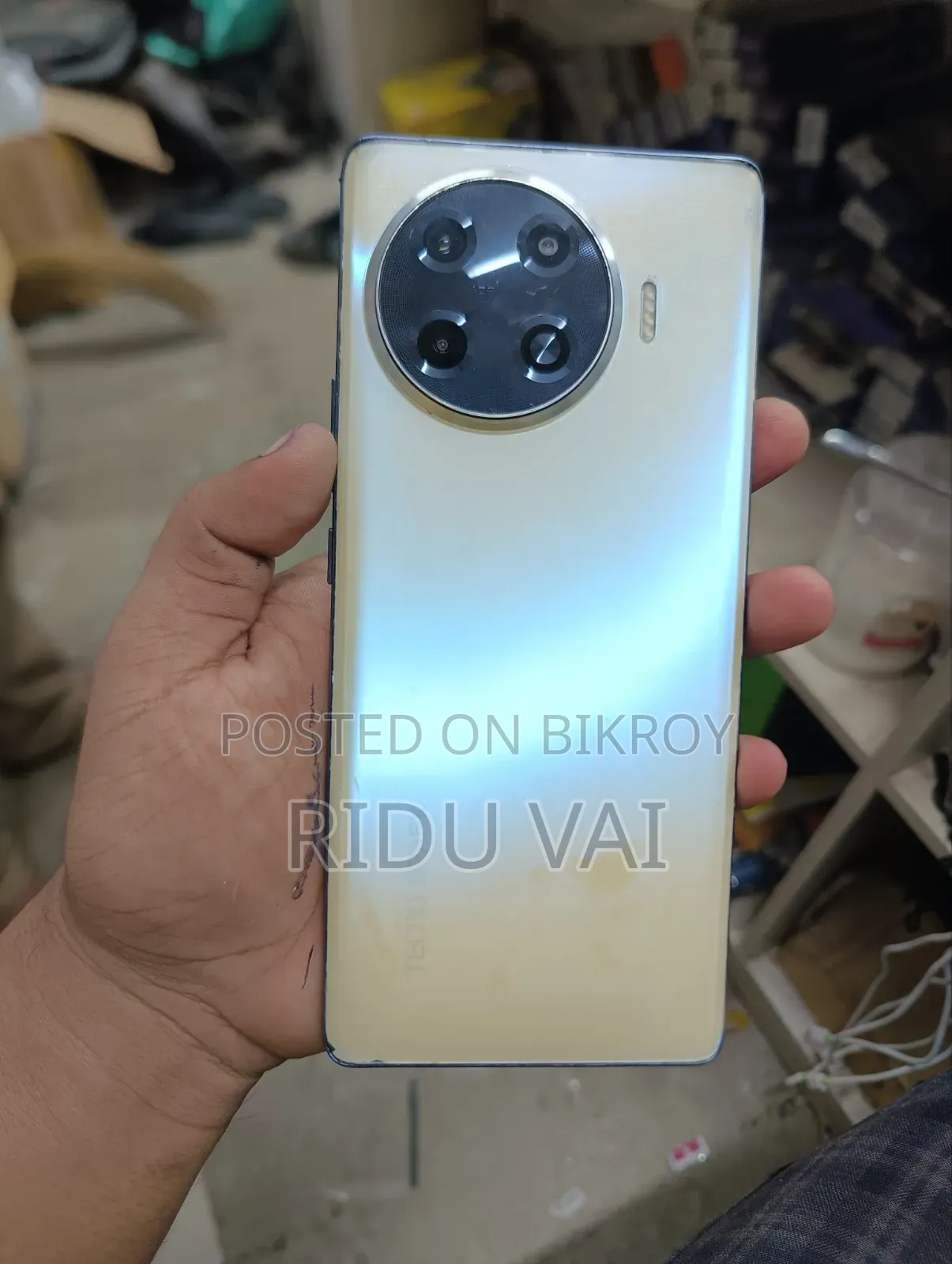 Tecno Camon 20 Pro 256 GB Silver