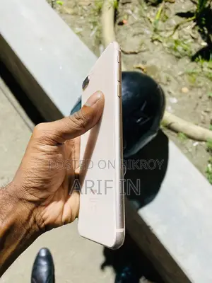 Apple iPhone 8 Plus 64 GB White