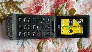 Cat S22 Flip 16 GB Black