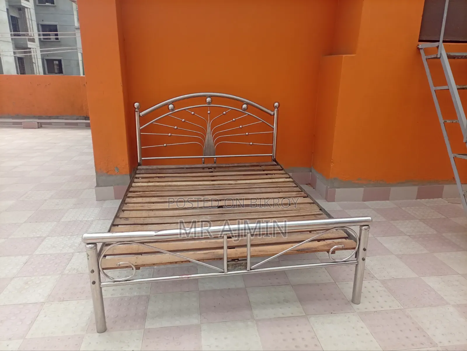 5 feet by 7 feet Bed Mirpur Dhaka
