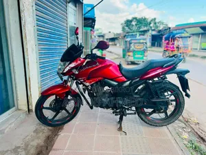 Hero Hunk 2017 Red