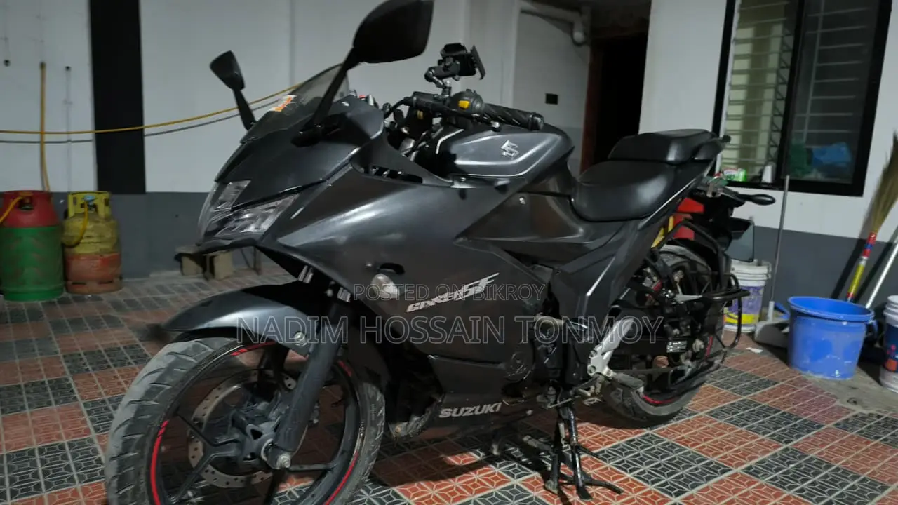 Suzuki Gixxer SF 2023 Black