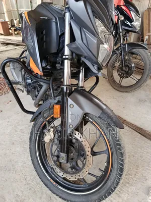 Honda Hornet 2020 Orange