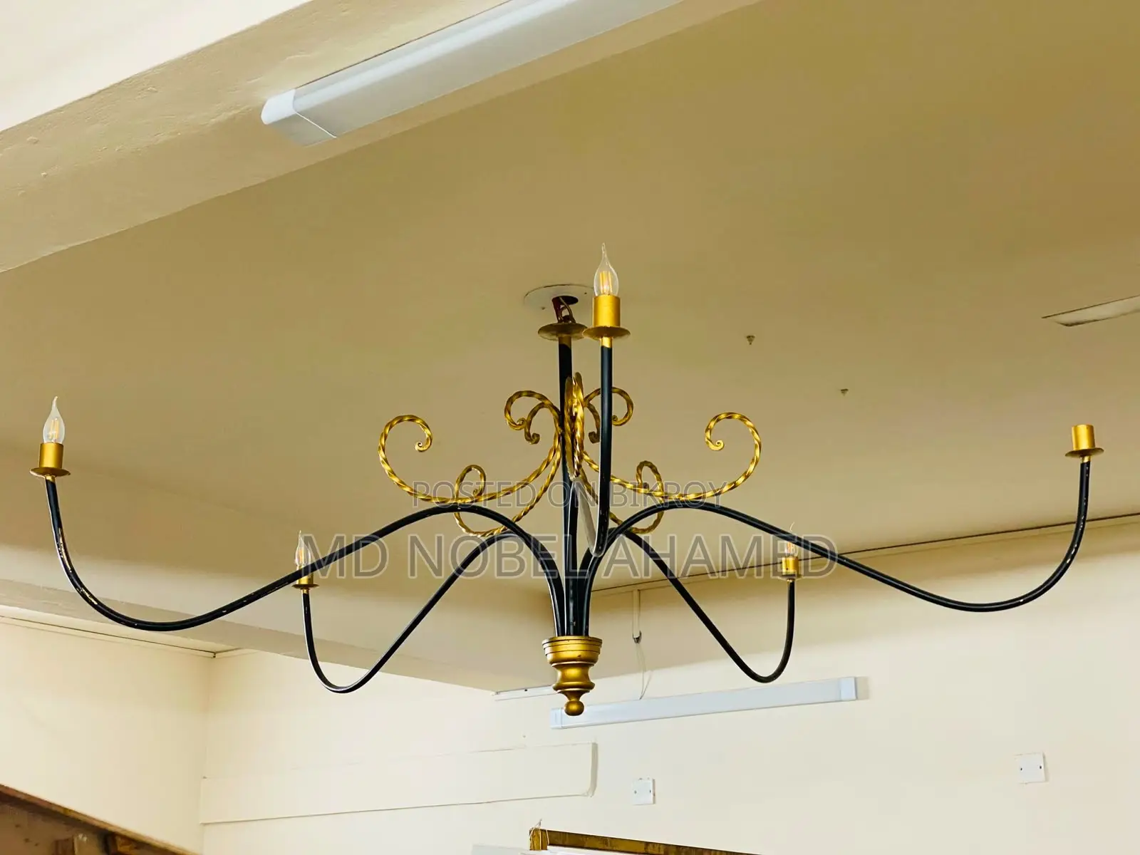 JharBati/Chandelier