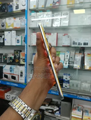 Infinix Hot 60 Pro+ 256 GB Yellow