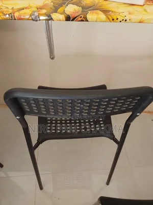 Metal Frame Laminated Board Table