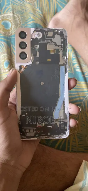 স্যামসাং গ্যালাক্সি এস২২+ ৫জি ১২৮ জিবি রোজ গোল্ড