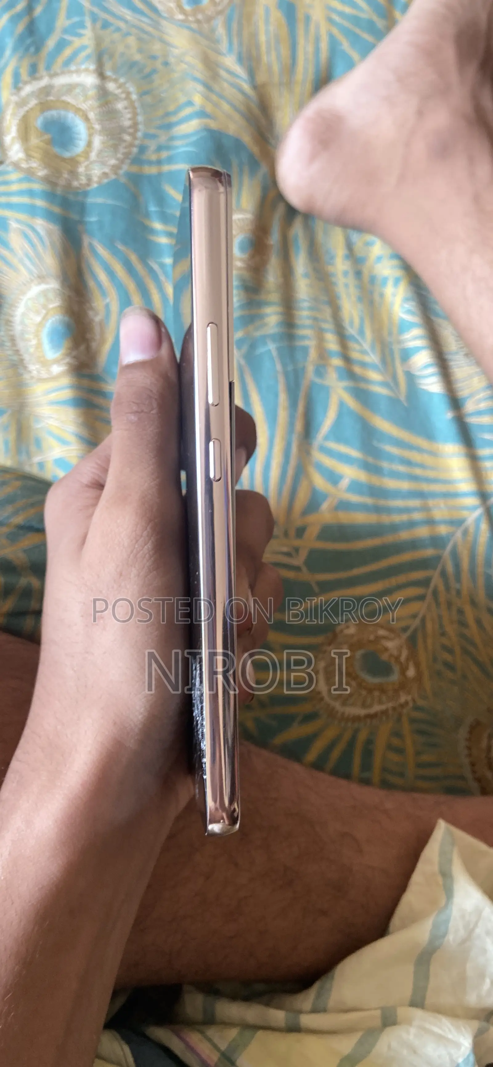 স্যামসাং গ্যালাক্সি এস২২+ ৫জি ১২৮ জিবি রোজ গোল্ড