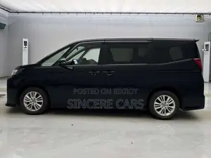 Toyota Noah 2022 Black