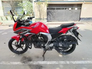 Yamaha Fazer V2 2017 Red