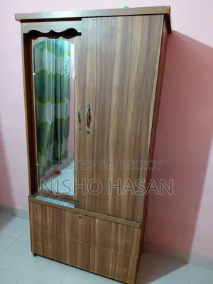 Almirah for Sale