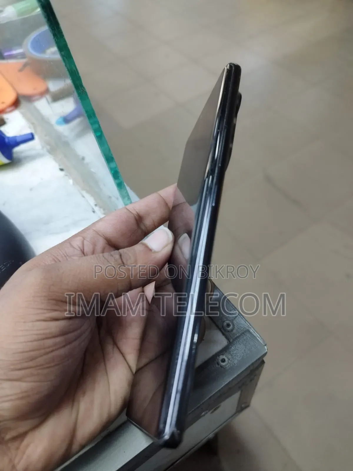 Tecno Pova Curve 256 GB Black