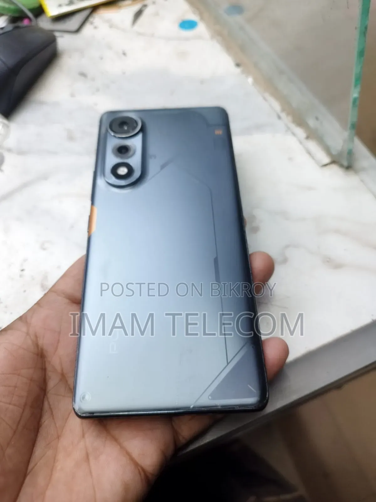 Tecno Pova Curve 256 GB Black