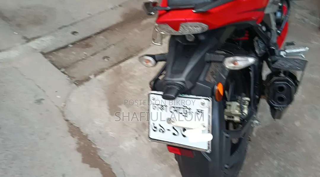 TVS Apache RTR 160 4V 2024 Red