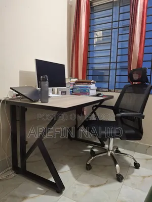 Mesh Office Chair With Headrest