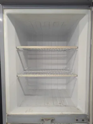 Walton Maroon Colour Frost Fridge 14 Cft.