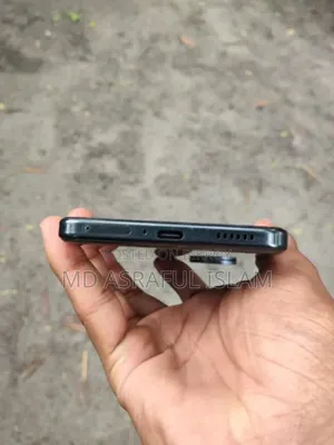 iQOO 256 GB Black
