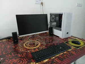 Gigabyte GA-H110MSTX-HD3-ZK 8GB Intel Core i5 HDD+SSD 1TB