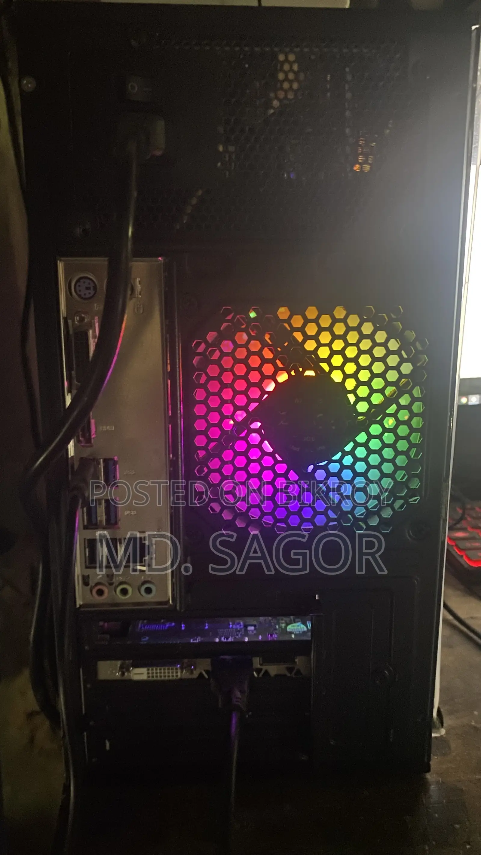 Desktop Computer 16GB AMD Ryzen 5 SSD 256GB