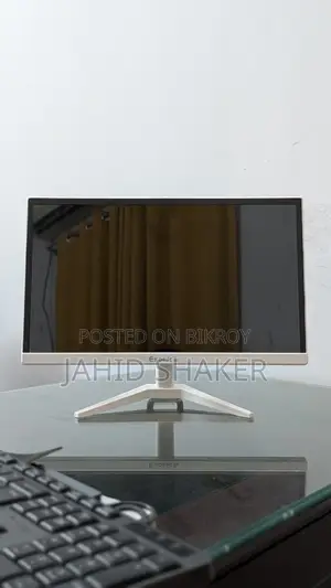 Desktop Computer 8GB Intel Core i5 SSD 128GB