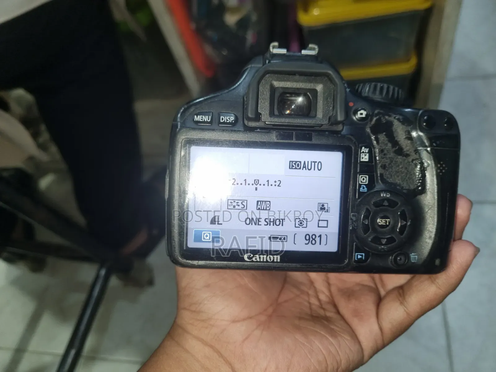 Canon550D +Kit Lens