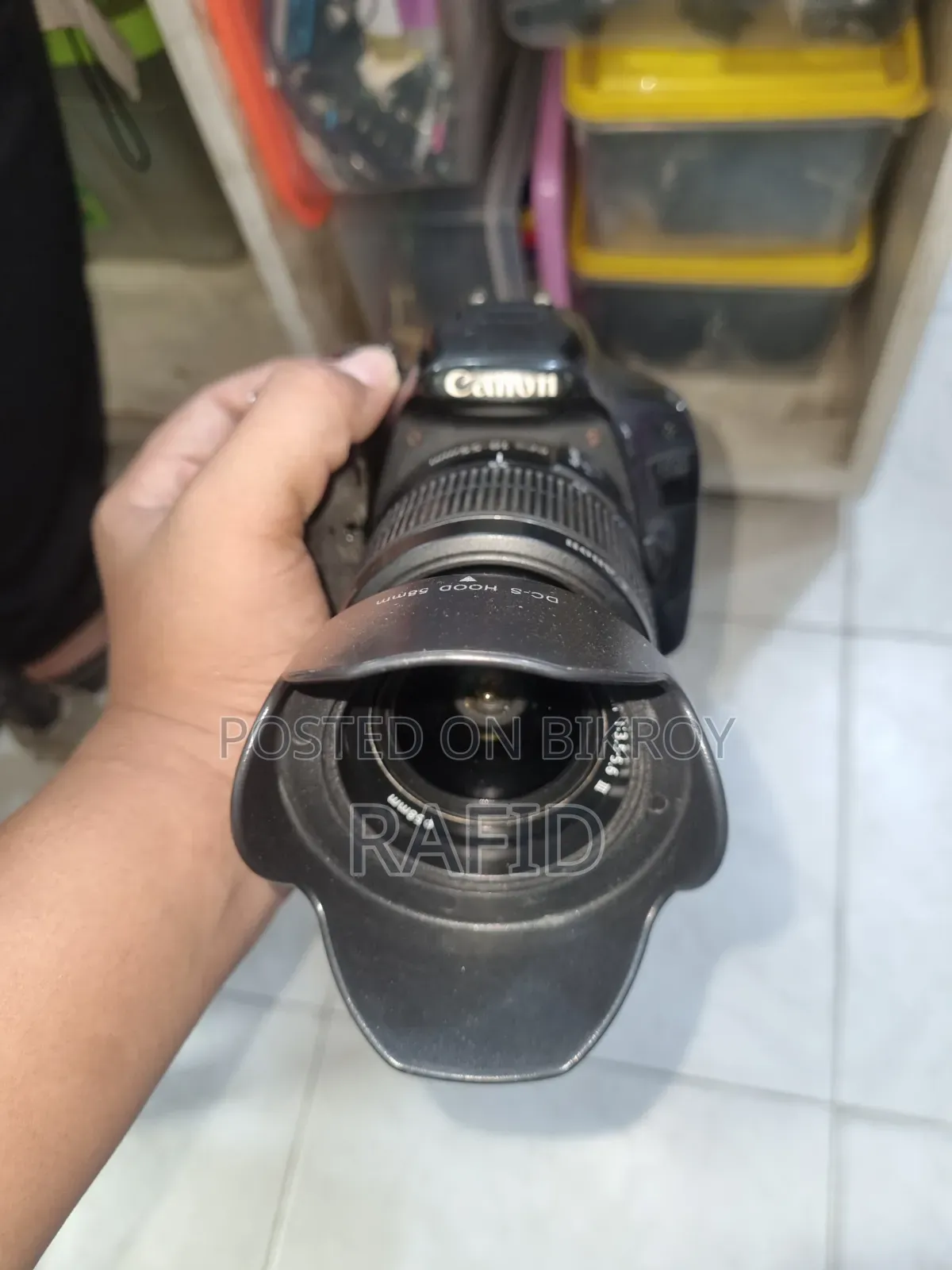 Canon550D +Kit Lens