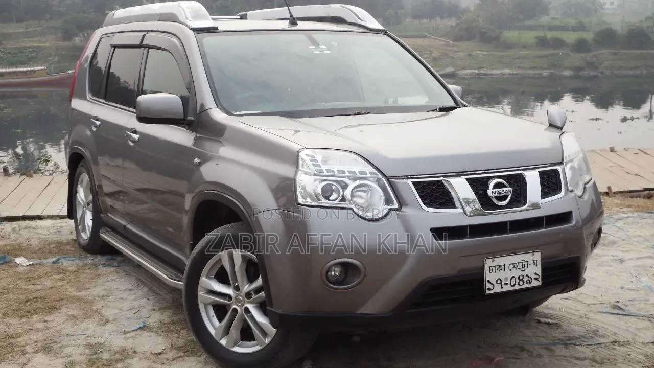Nissan X-Trail 2.0 Petrol XE 2011 Gray