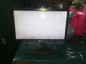 LG Flatron E1642 Monitor for sale