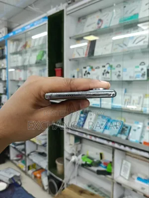 টেকনো ক্যামন ৪০ প্রো ৪জি ২৫৬ জিবি গ্রাফাইট
